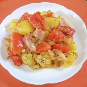 トマトの旨味たっぷりイタリア風ジャーマンポテト